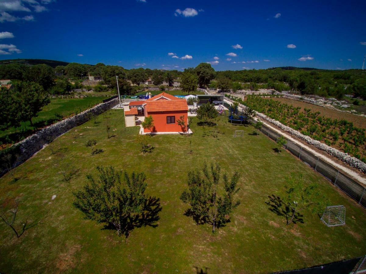 Vacation House Radosic Radosic  외부 사진